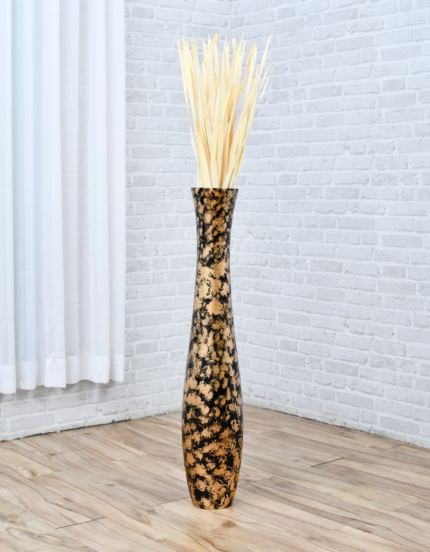 Large Mango Wood Floor Vase – Handcrafted Decorative Highlight from Thailand, gold, black, 34 inches