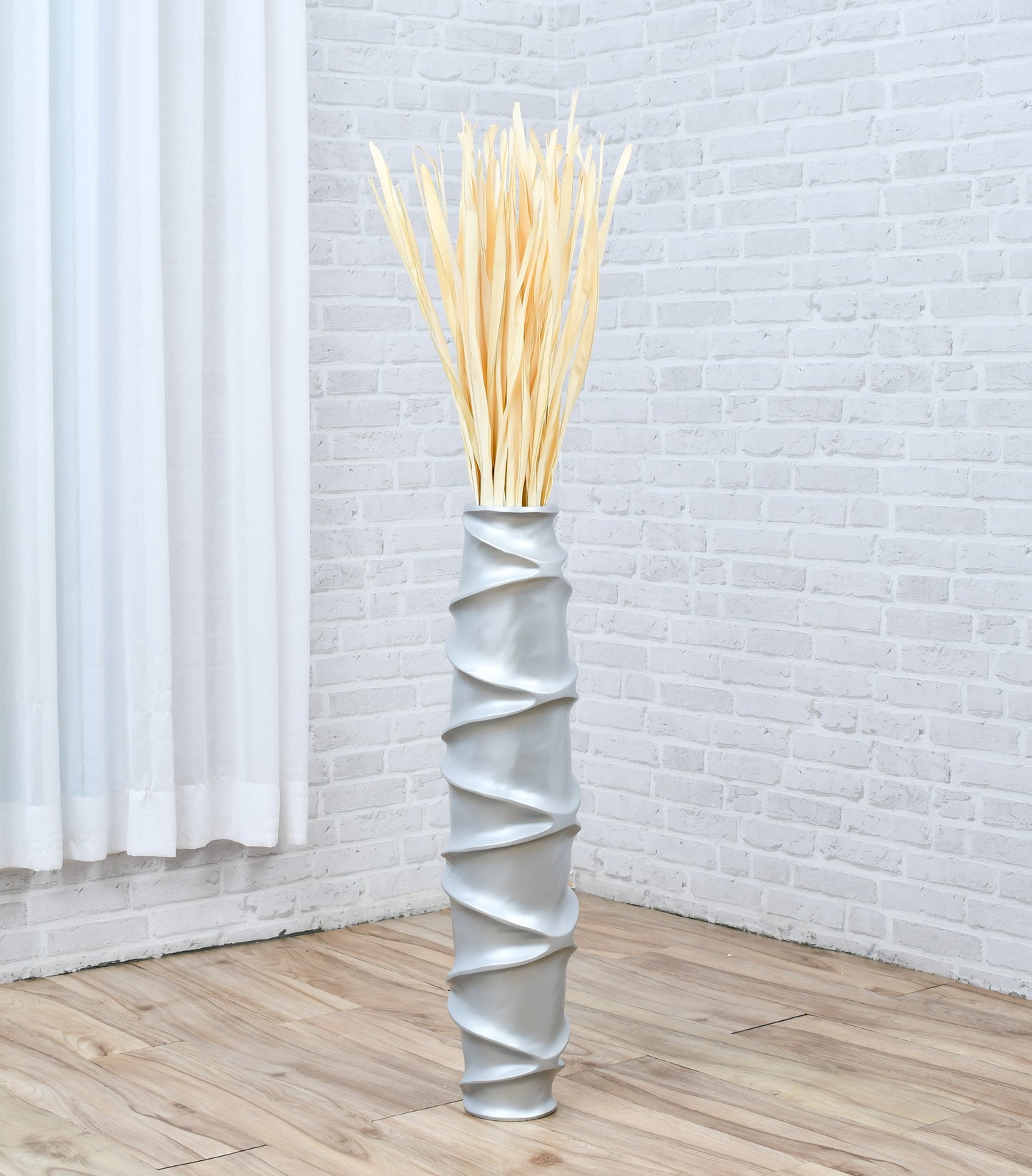 Large Mango Wood Floor Vase – Handcrafted Decorative Highlight from Thailand, silver, 26 inches