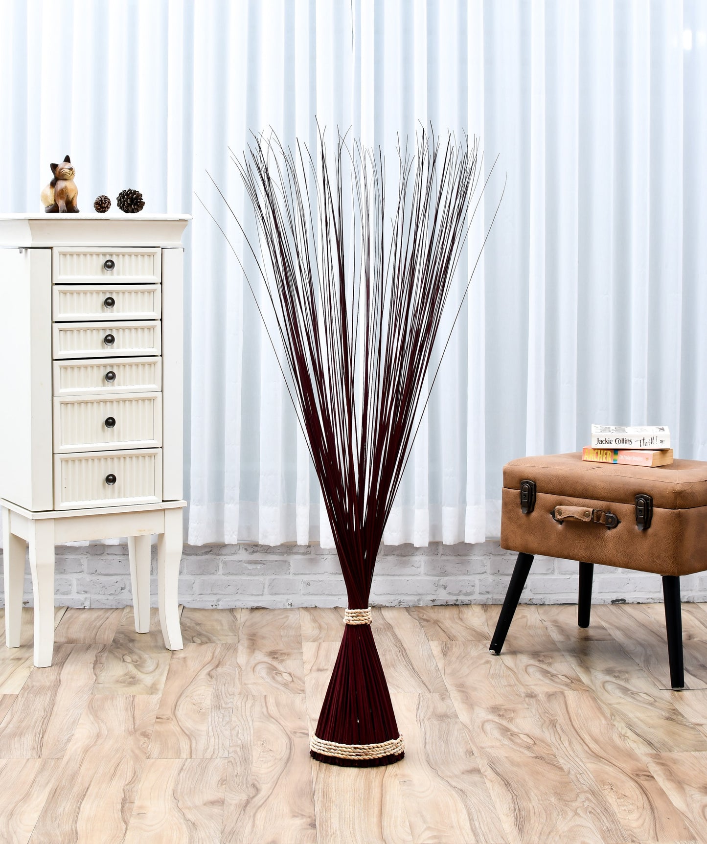Freestanding Dried Grass Bundle – Natural Floor Decoration with Raffia Band, bordeaux, Dried Grass - 120 cm