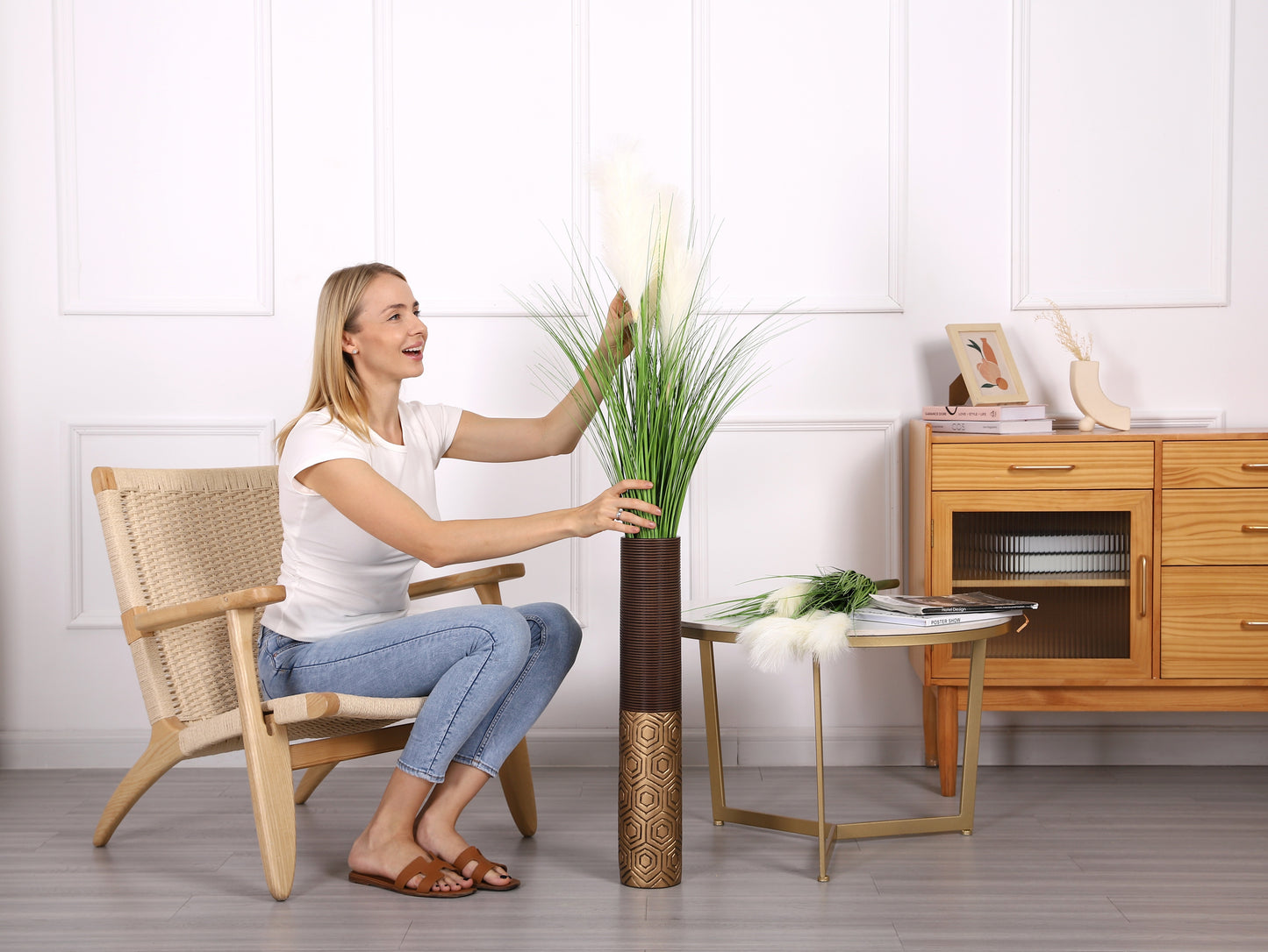 Large Resin Floor Vase – Stylish Waterproof Vase for Fresh & Dried Flowers, brown, gold, 26 inches