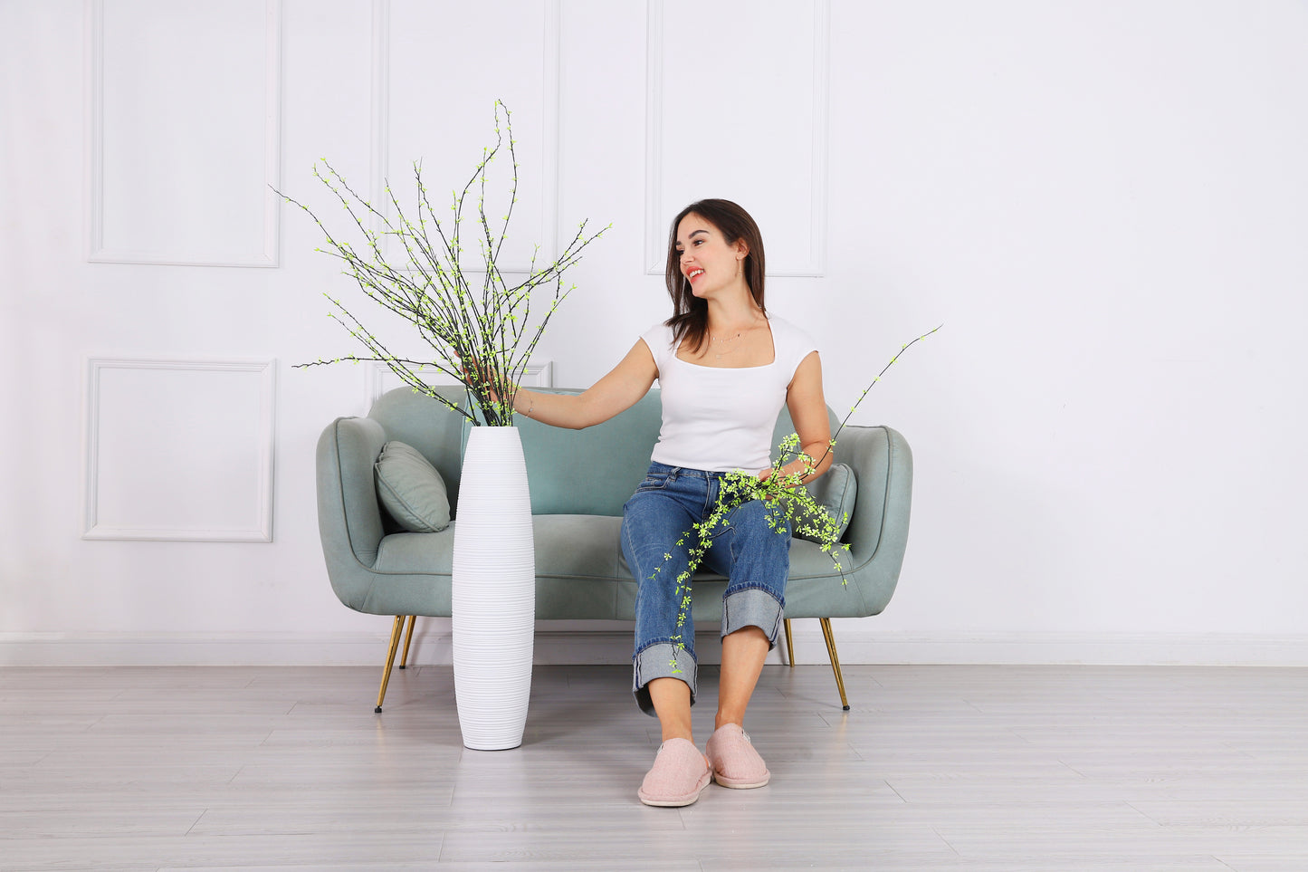 Large Resin Floor Vase – Stylish Waterproof Vase for Fresh & Dried Flowers, white, 26 inches