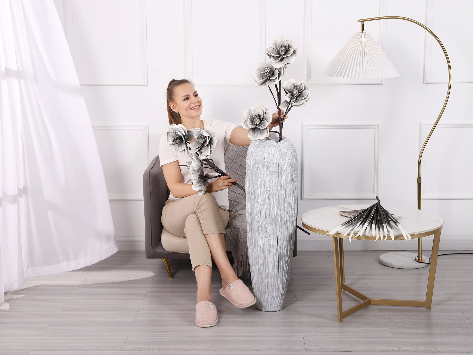 Large Resin Floor Vase – Stylish Waterproof Vase for Fresh & Dried Flowers, silver, 36 inches