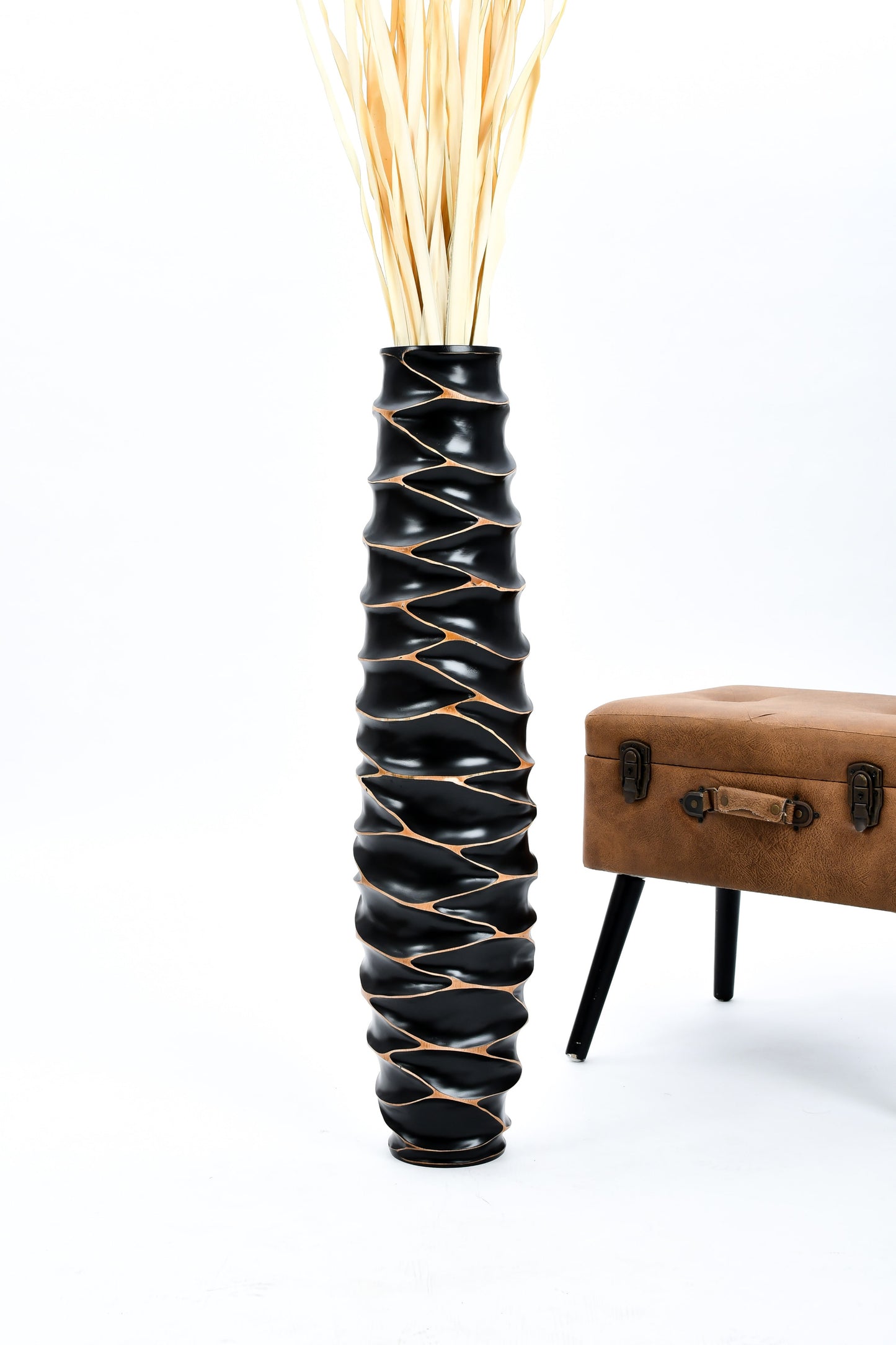 Large Mango Wood Floor Vase – Handcrafted Decorative Highlight from Thailand, black, 34 inches
