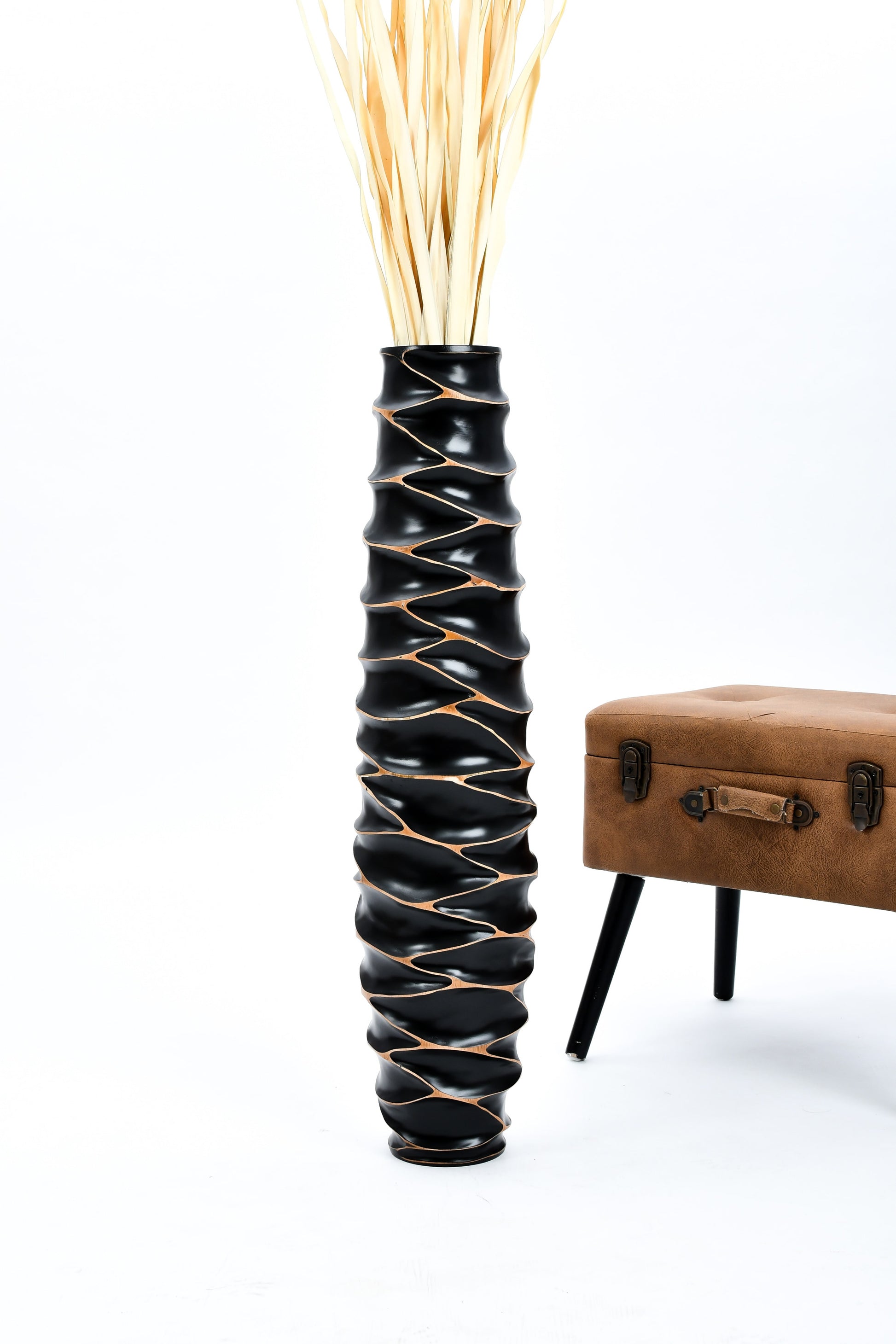 Large Mango Wood Floor Vase – Handcrafted Decorative Highlight from Thailand, black, 34 inches