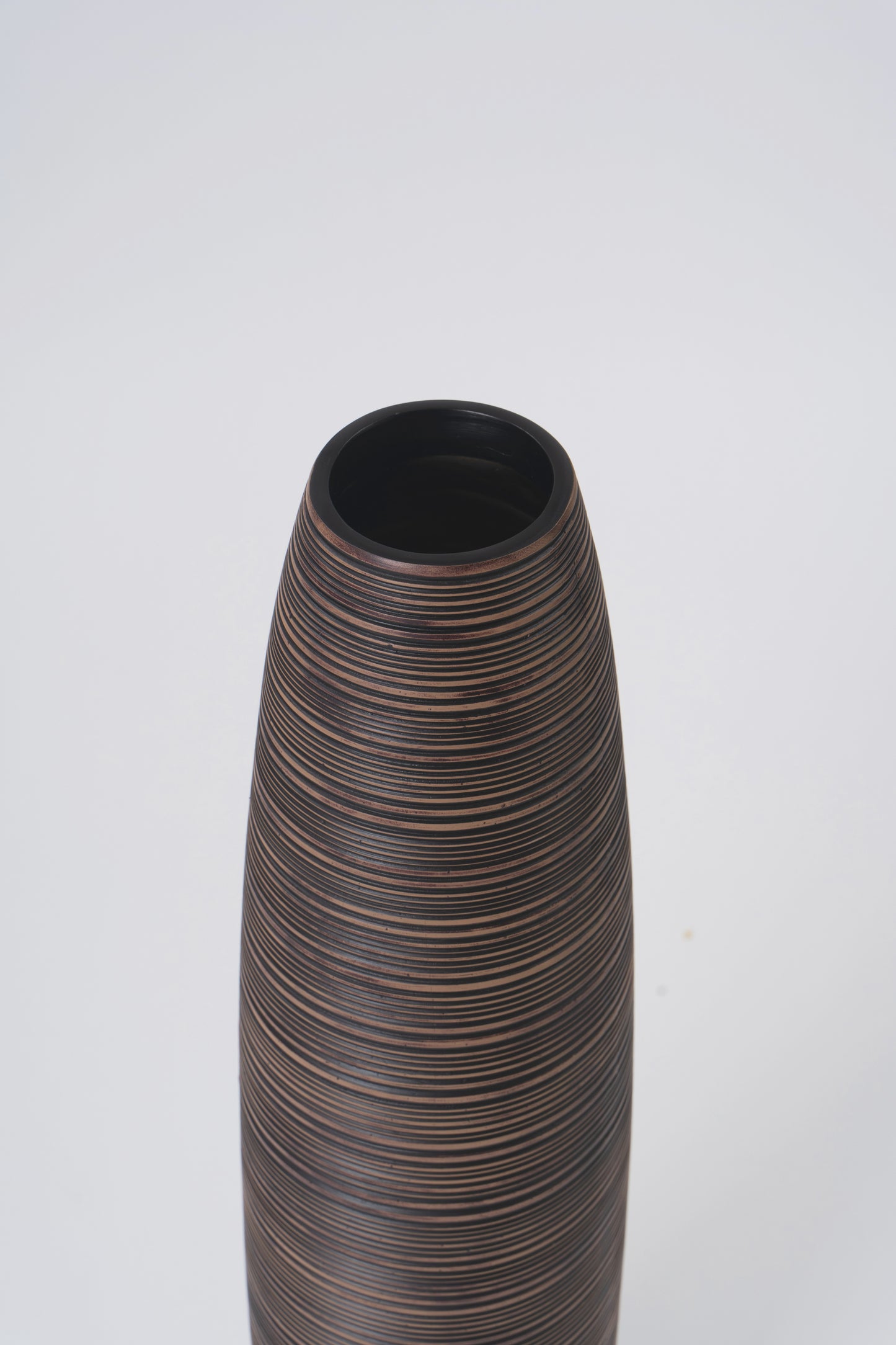 Large Resin Floor Vase – Stylish Waterproof Vase for Fresh & Dried Flowers, brown, 34 inches