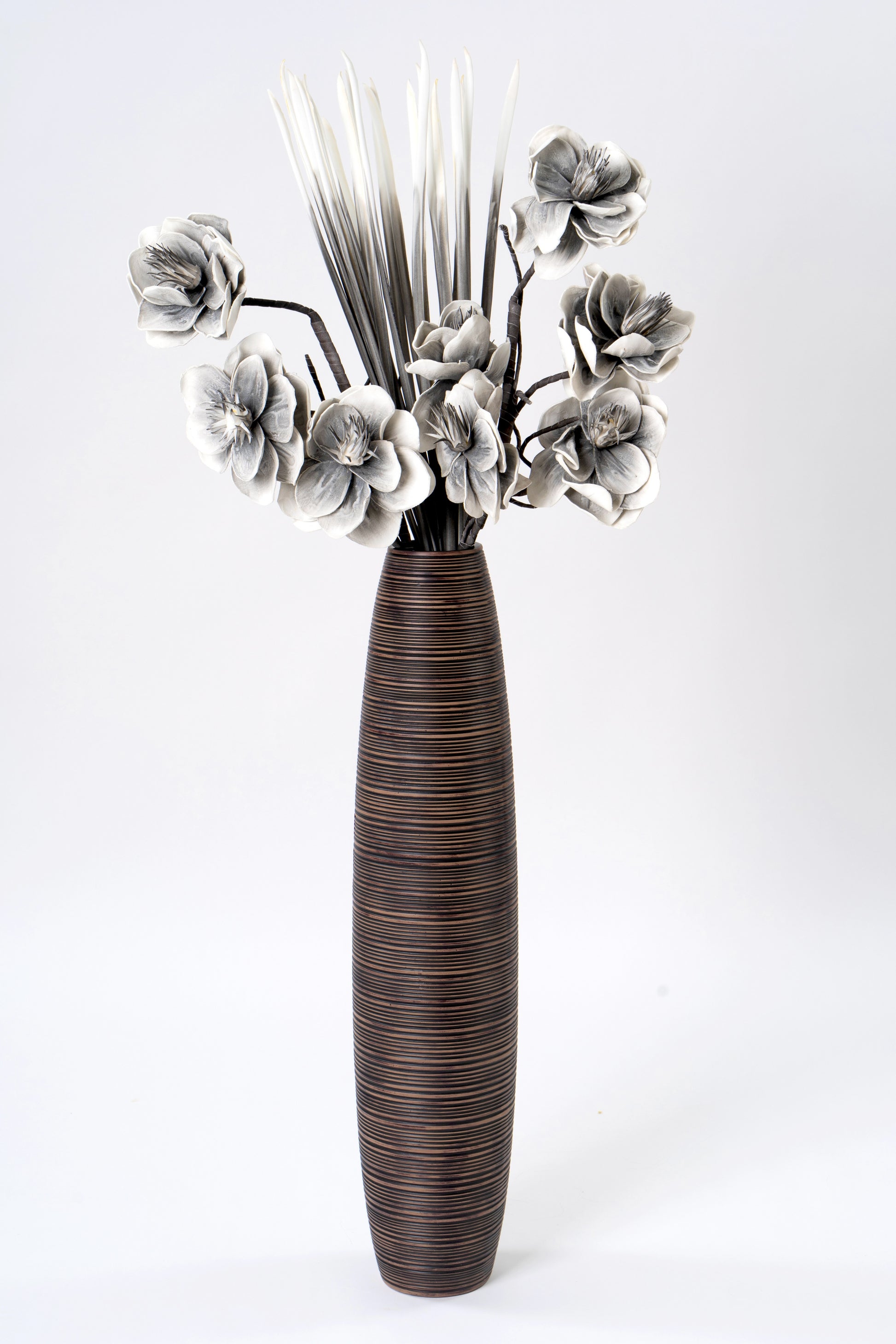 Large Resin Floor Vase – Stylish Waterproof Vase for Fresh & Dried Flowers, brown, 34 inches