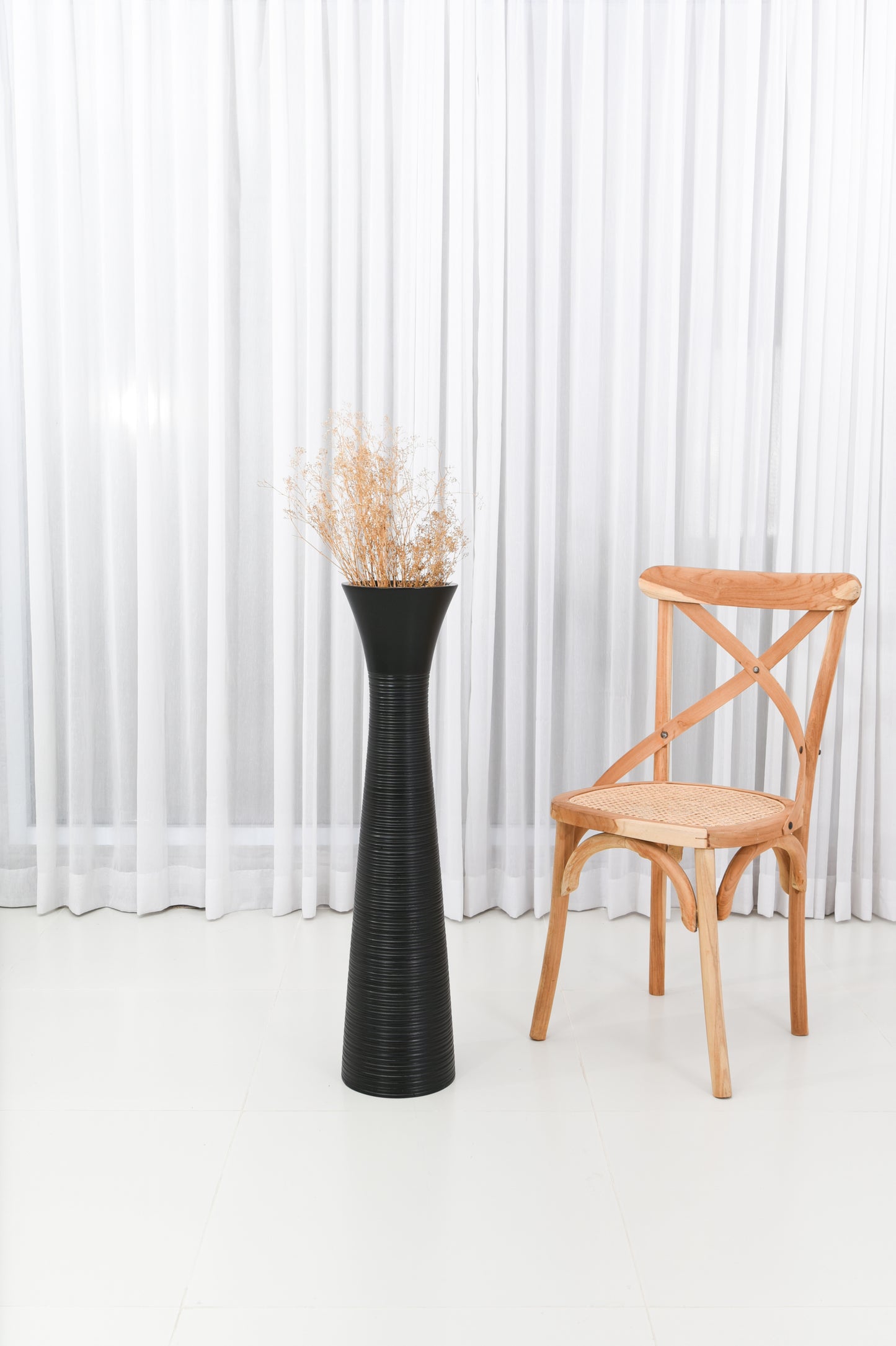 Large Mango Wood Floor Vase – Handcrafted Decorative Highlight from Thailand, black, 34 inches
