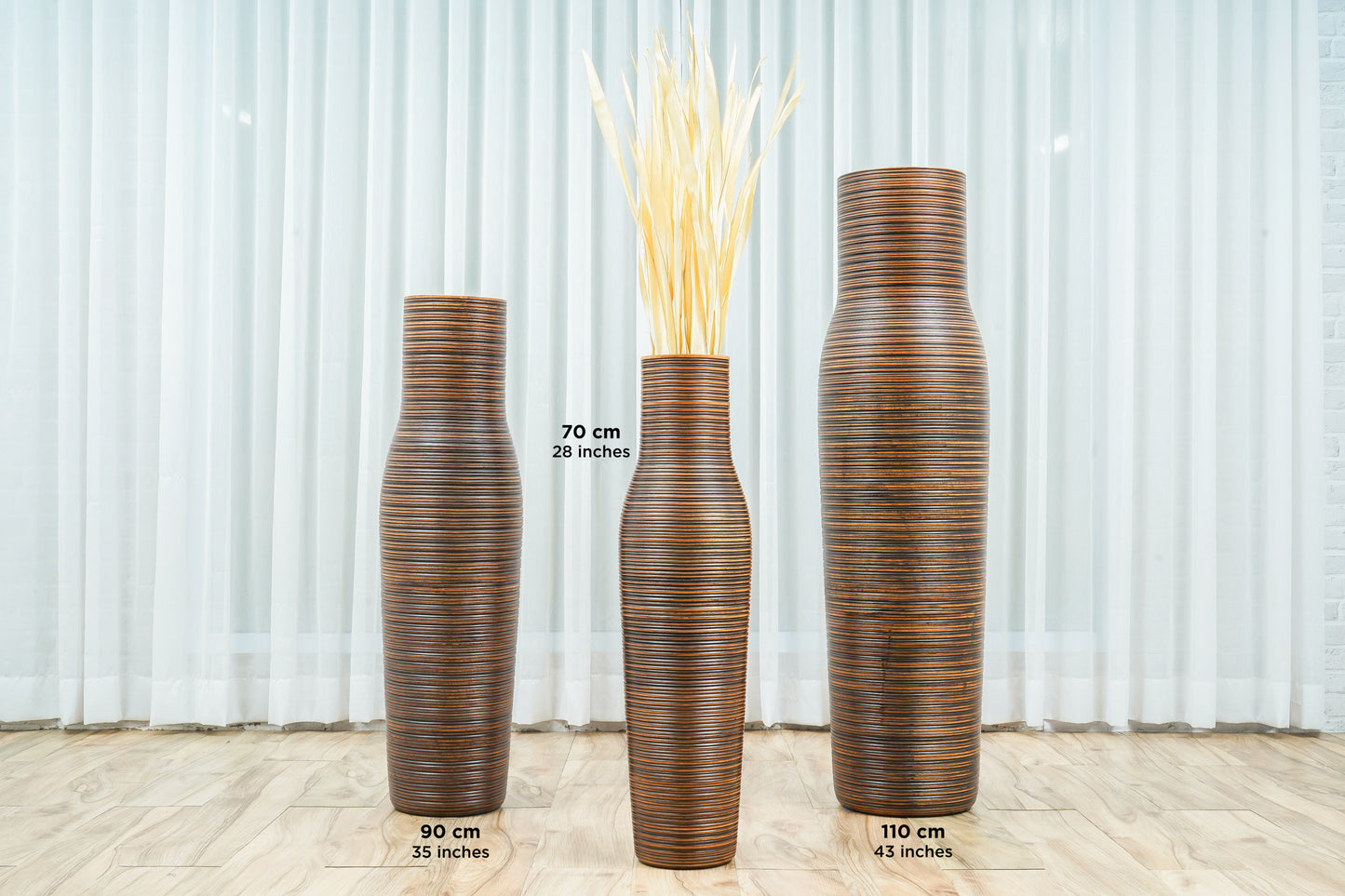 Large Mango Wood Floor Vase – Handcrafted Decorative Highlight from Thailand, brown, 26 inches