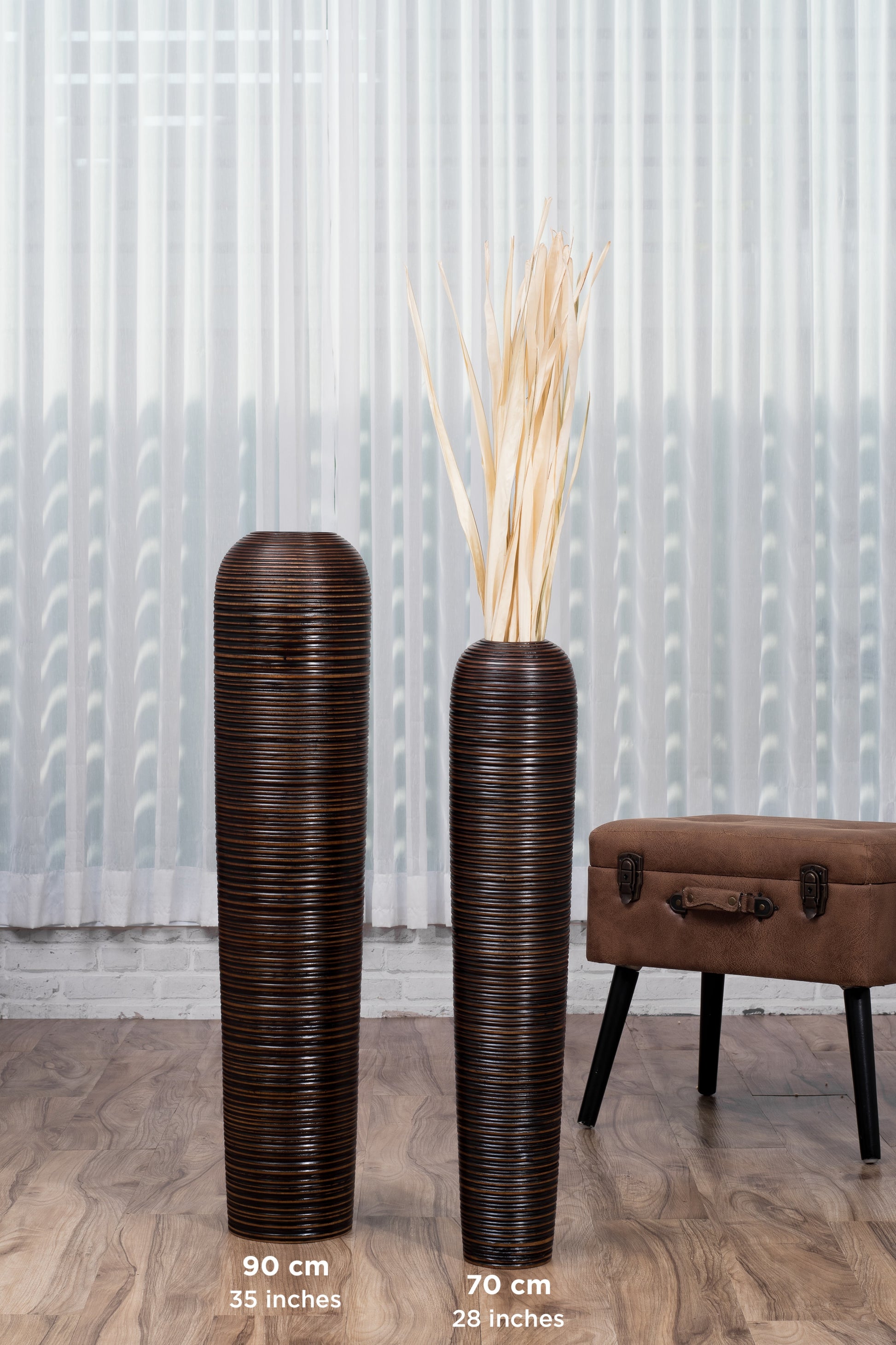 Large Mango Wood Floor Vase – Handcrafted Decorative Highlight from Thailand, brown, 34 inches
