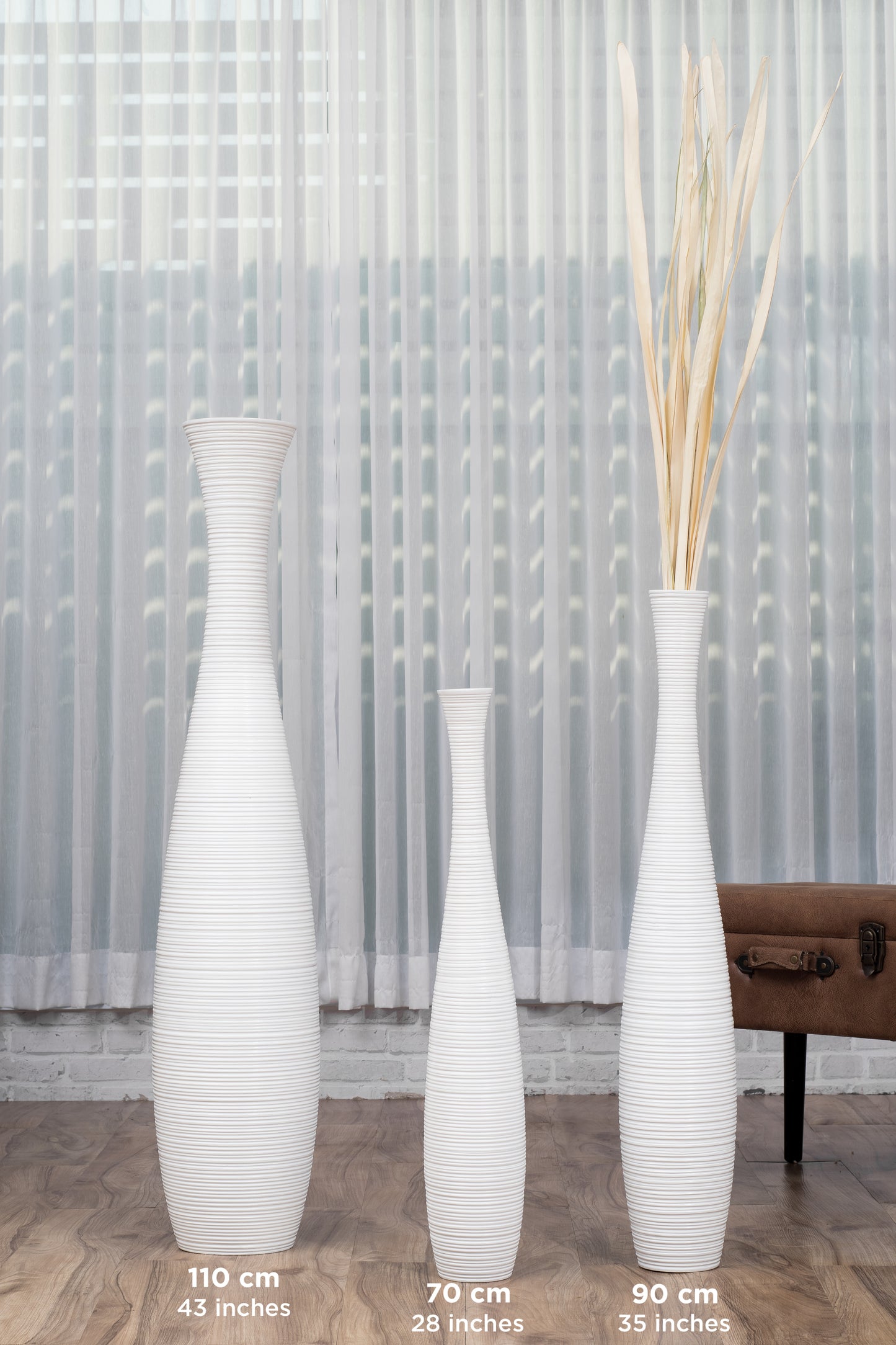Large Mango Wood Floor Vase – Handcrafted Decorative Highlight from Thailand, white, 34 inches