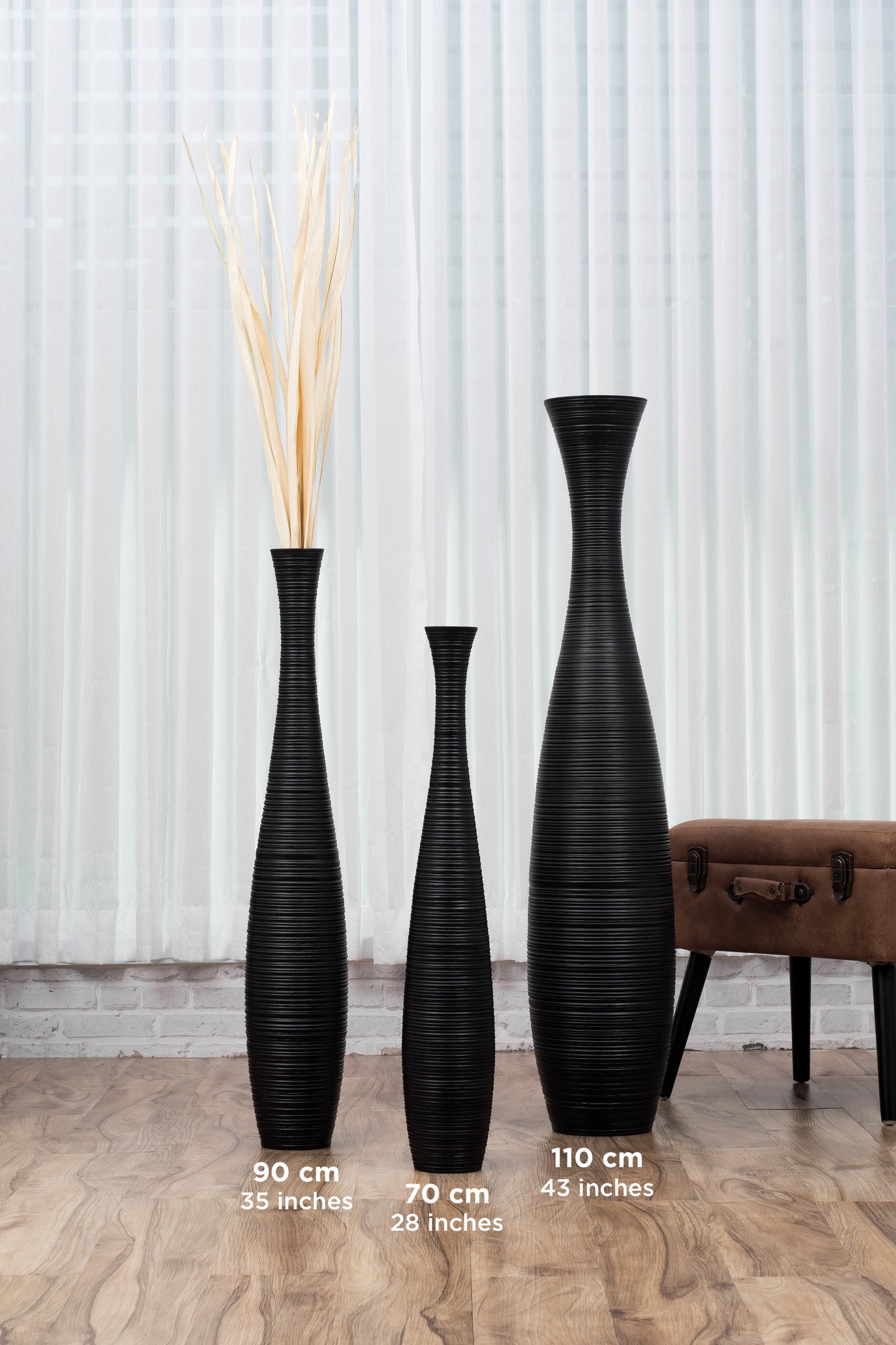 Large Mango Wood Floor Vase – Handcrafted Decorative Highlight from Thailand, black, 34 inches