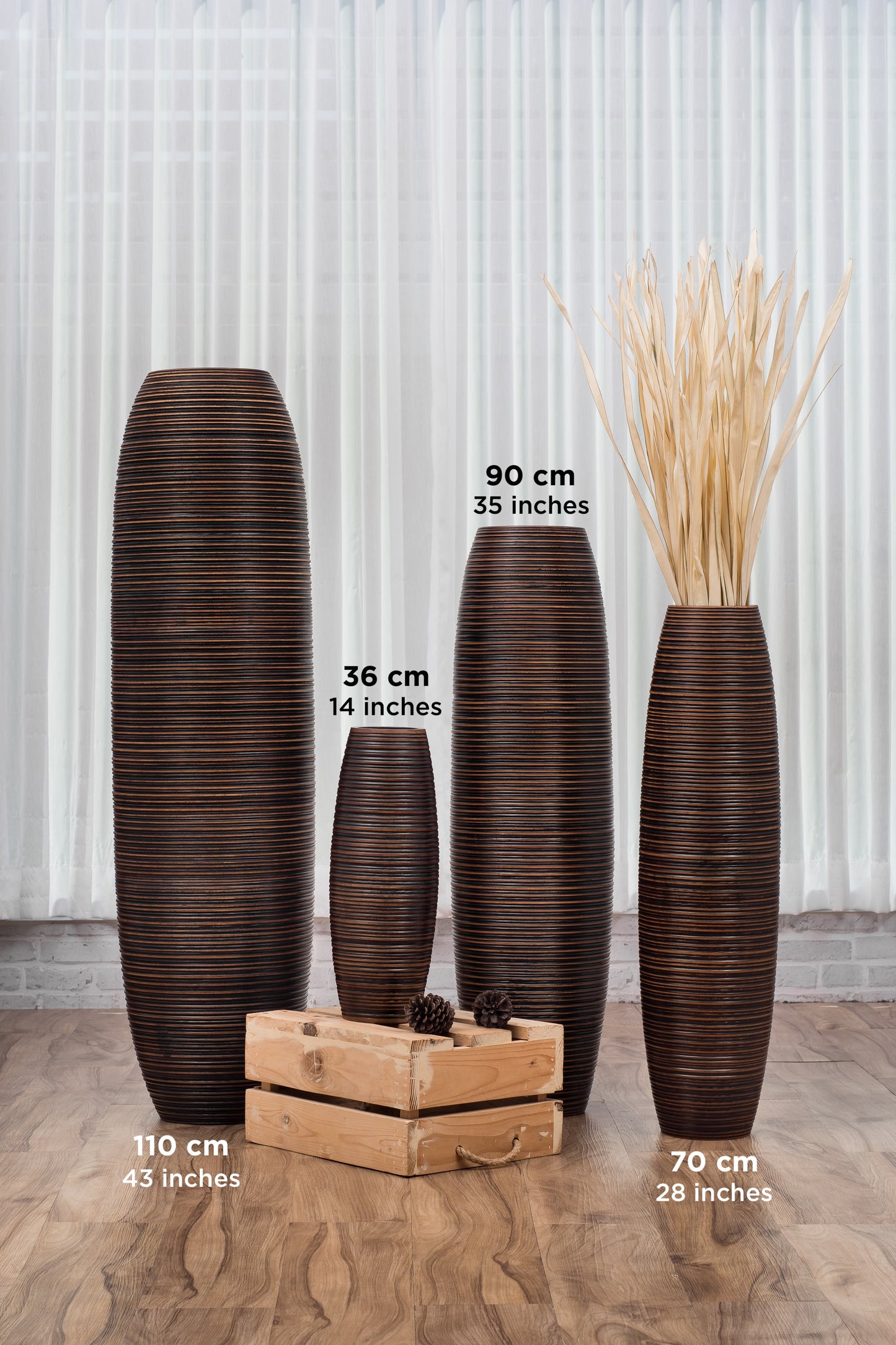 Large Mango Wood Floor Vase – Handcrafted Decorative Highlight from Thailand, brown, 26 inches